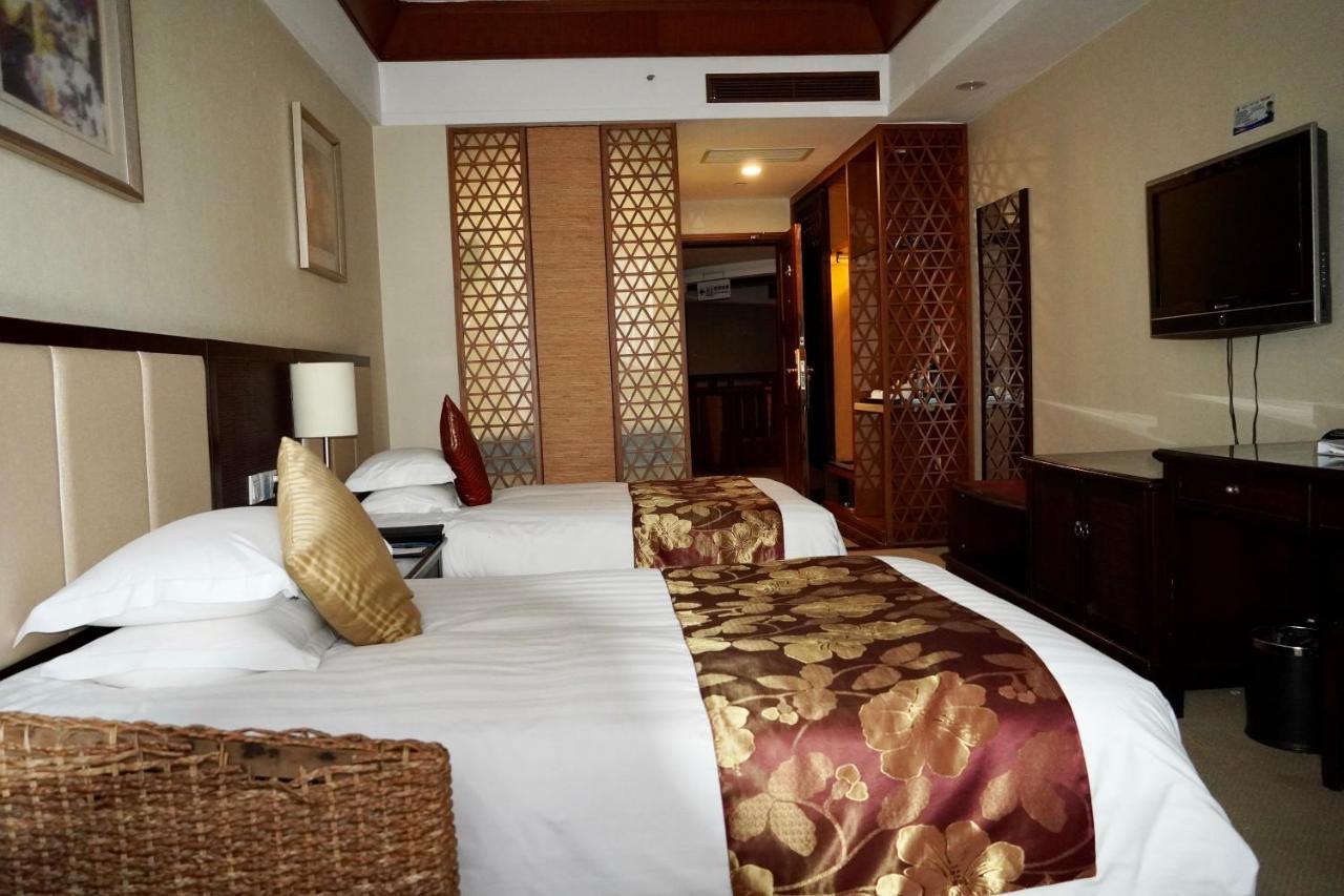Zhixuan Fortune Hotel 4*